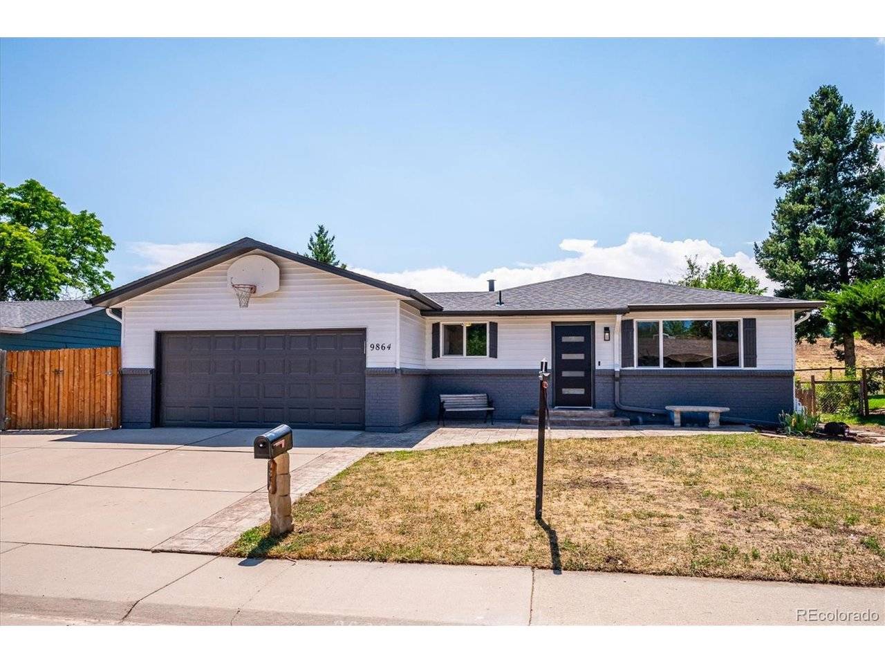 9864 W Maryland, Lakewood, CO 80232