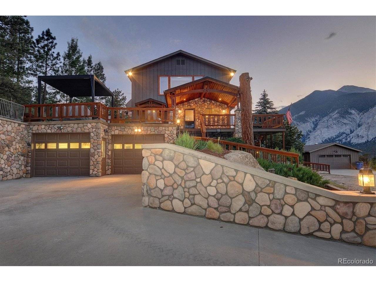 16050 Oppliger, Nathrop, CO 81236