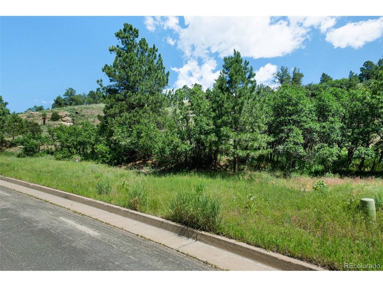 7137 Oak Valley, Colorado Springs, CO 80919