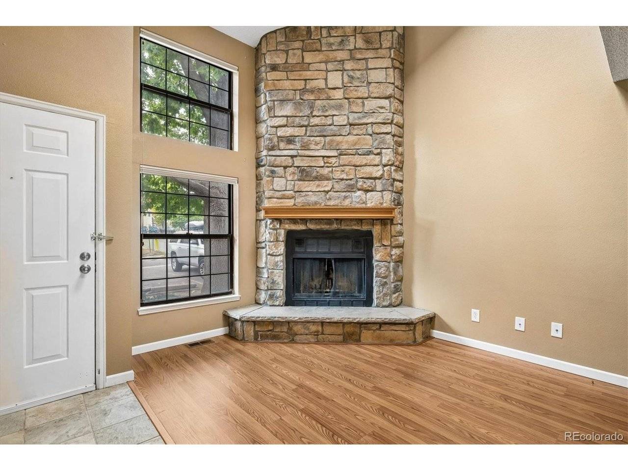 15999 E Alaska #B, Aurora, CO 80017