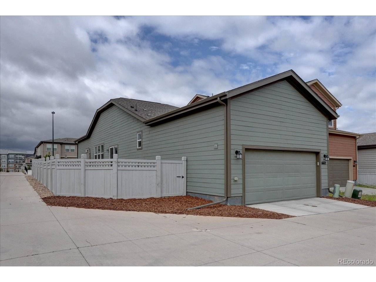 6612 N Ceylon, Denver, CO 80249