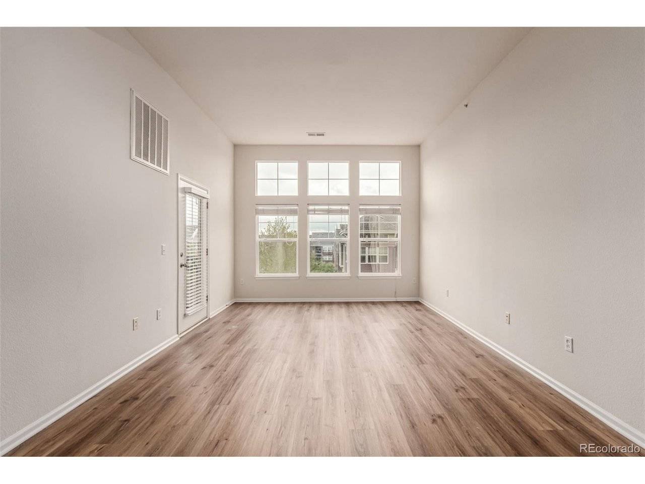 9633 E 5th #10304, Denver, CO 80230