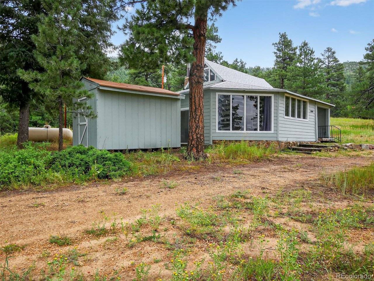 8689 Douglas, Beulah, CO 81023