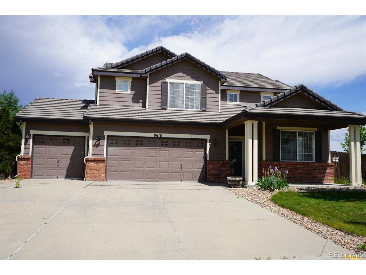 9616 Nucla, Commerce City, CO 80022