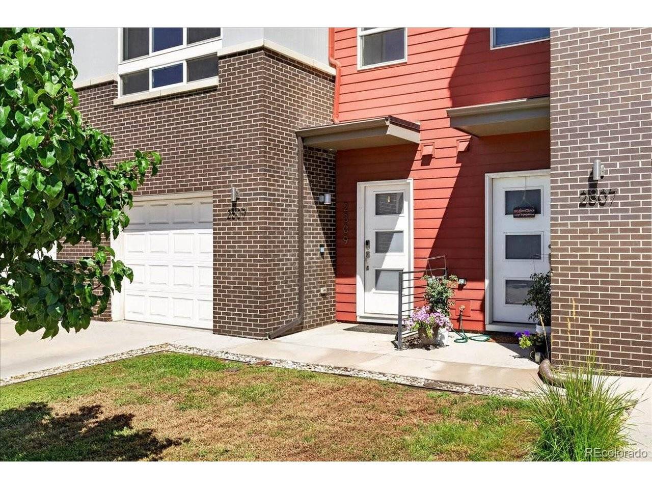 2809 W Parkside, Denver, CO 80221