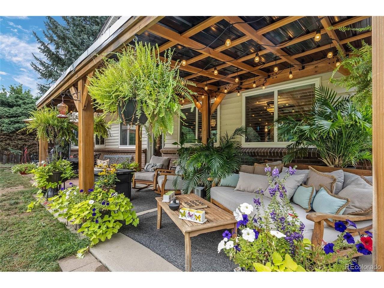 7602 W Elmhurst, Littleton, CO 80128