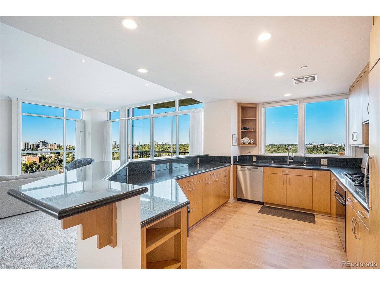400 E 3rd #1401, Denver, CO 80203