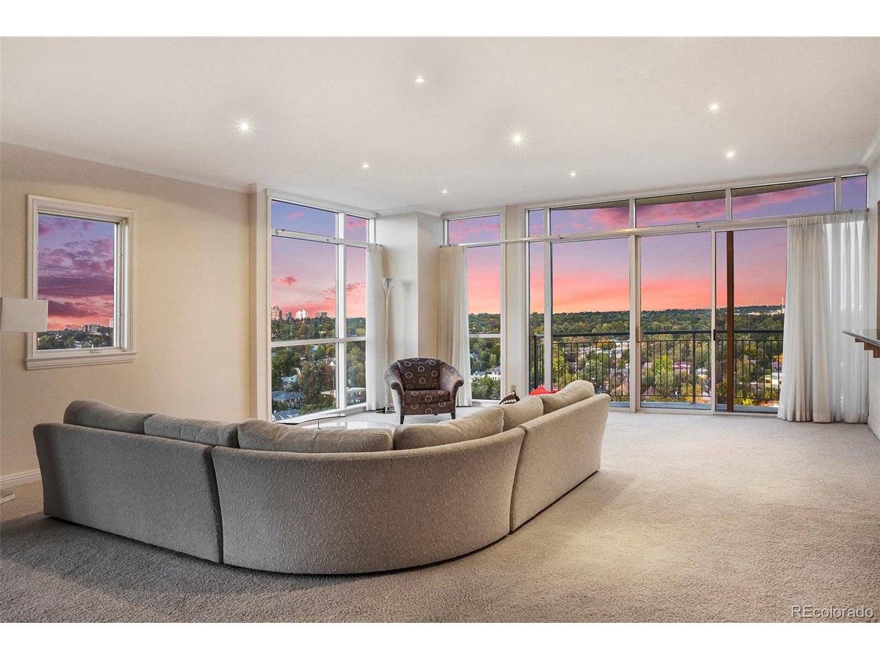 400 E 3rd #1401, Denver, CO 80203