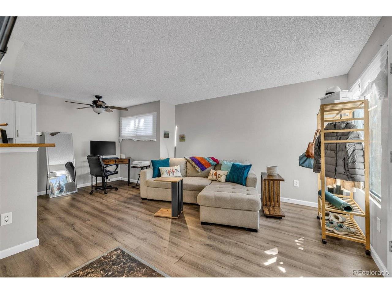 1830 Newland #101, Lakewood, CO 80214