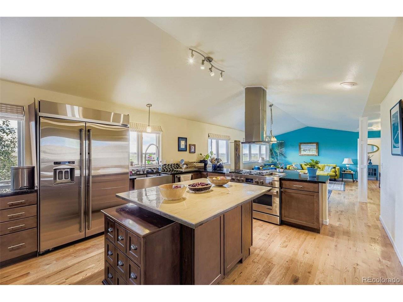 5228 Richards, Elizabeth, CO 80107