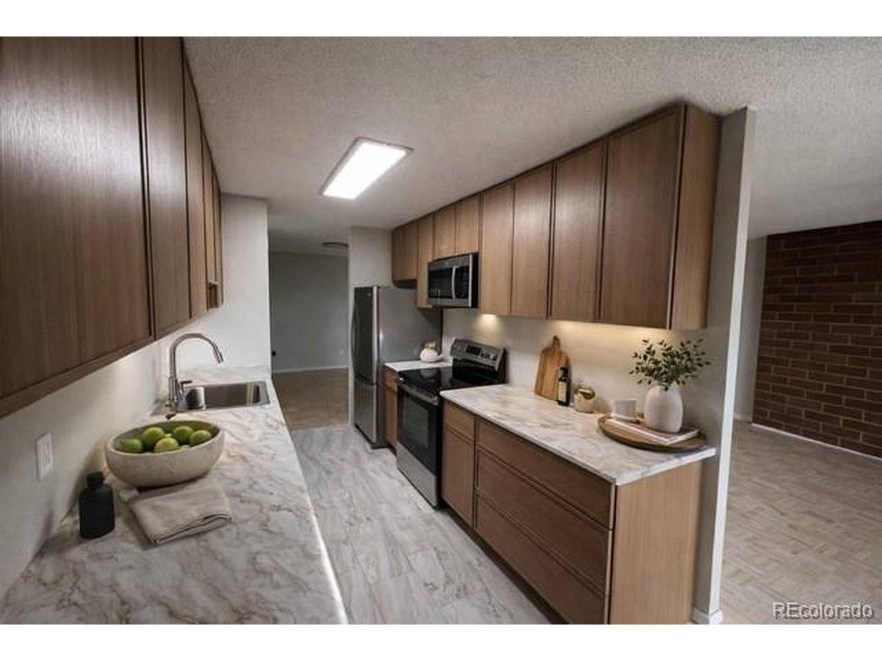 2880 S Locust #507S, Denver, CO 80222