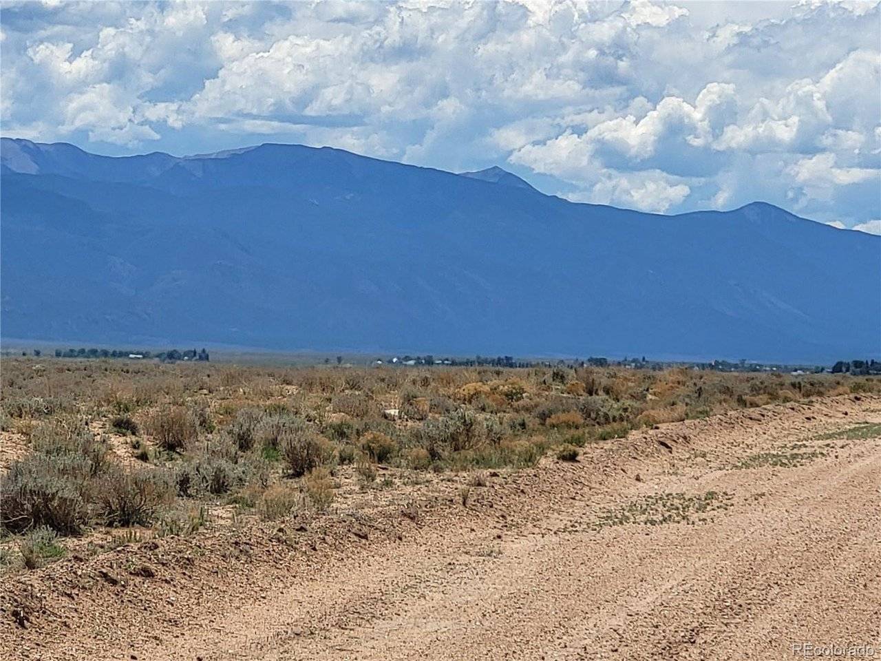 9 N. Ridge Ave., Mesita, CO 81152