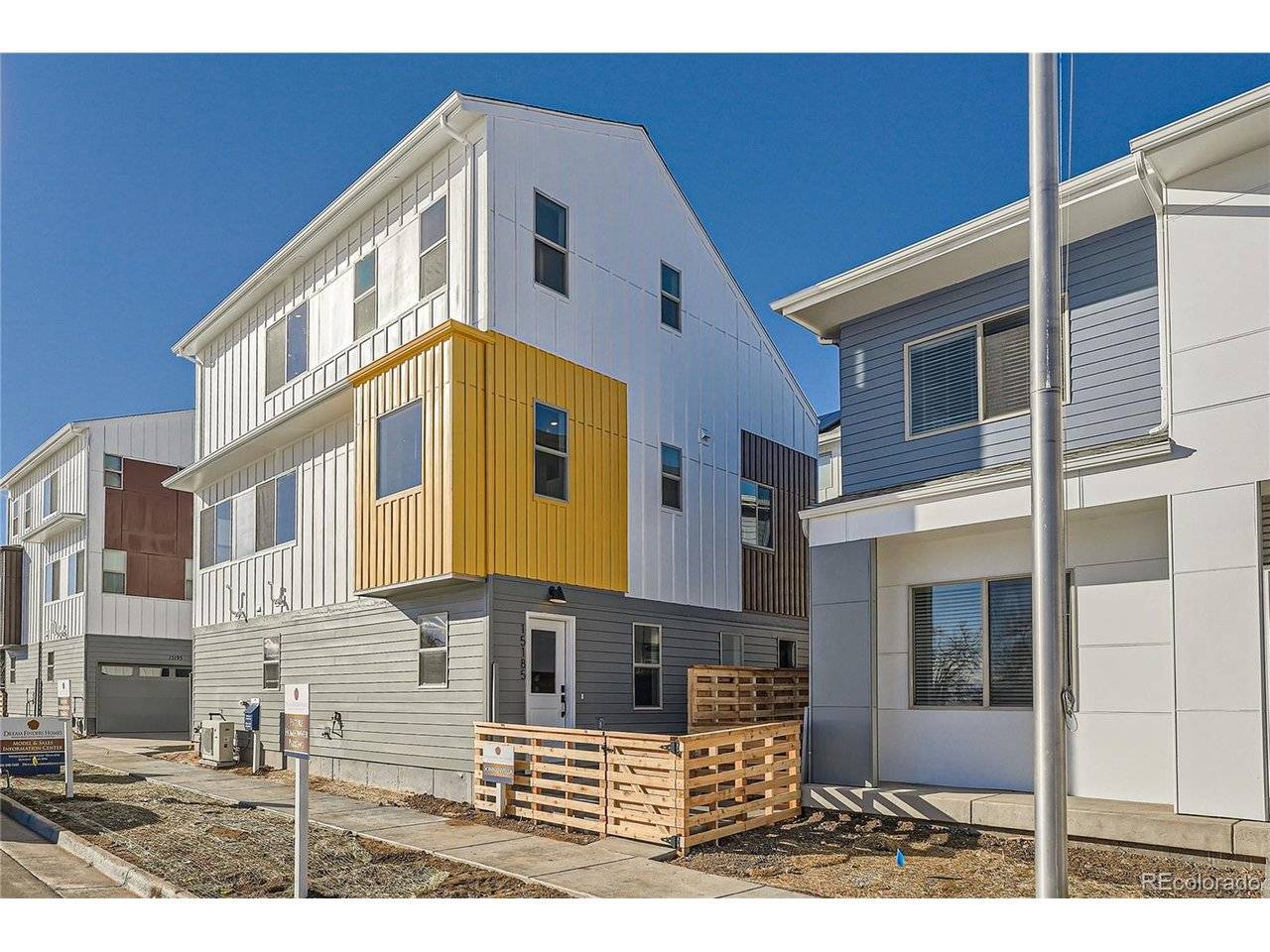 15290 W 69th, Arvada, CO 80007