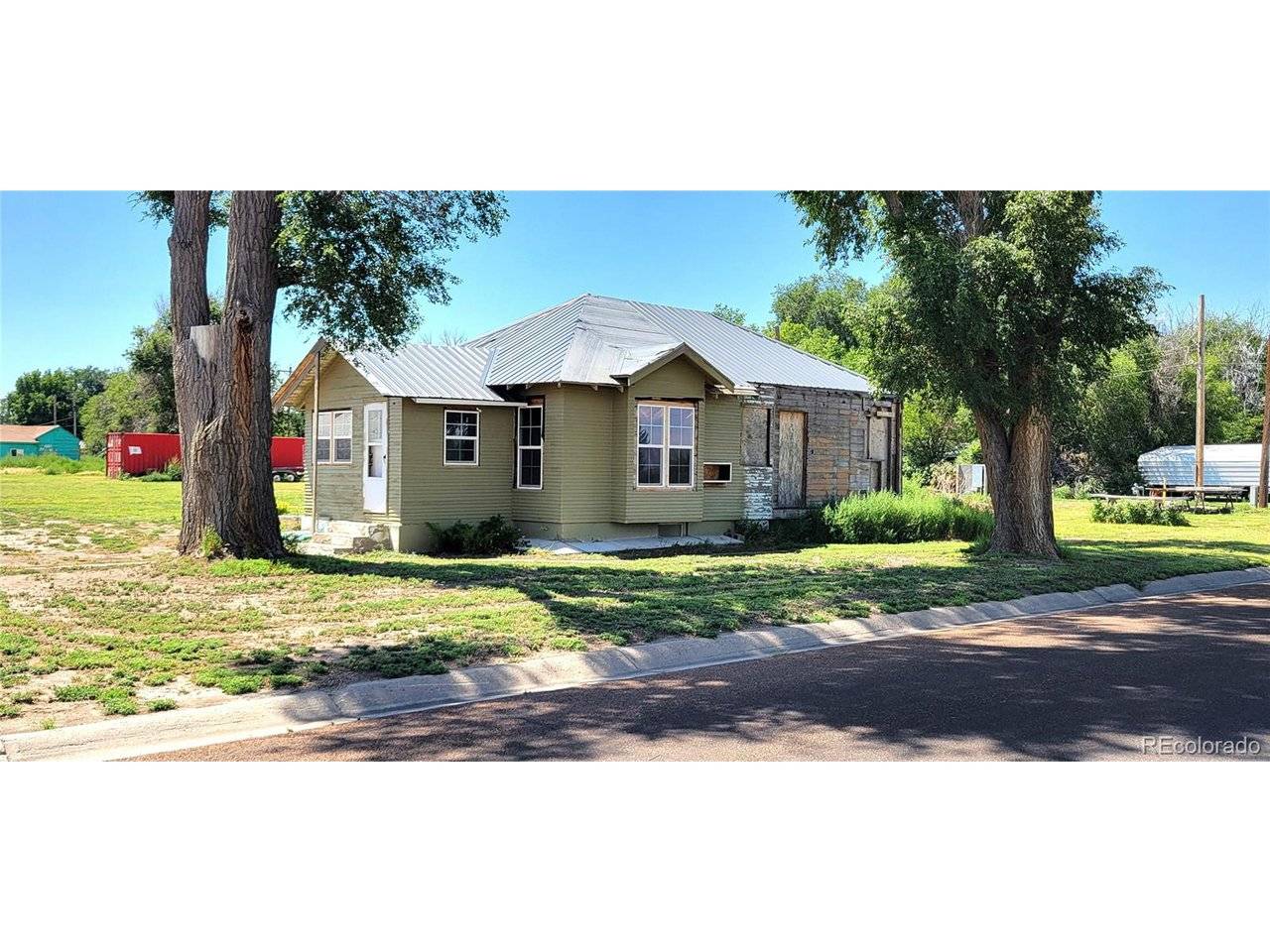 420 E 2nd, Julesburg, CO 80737
