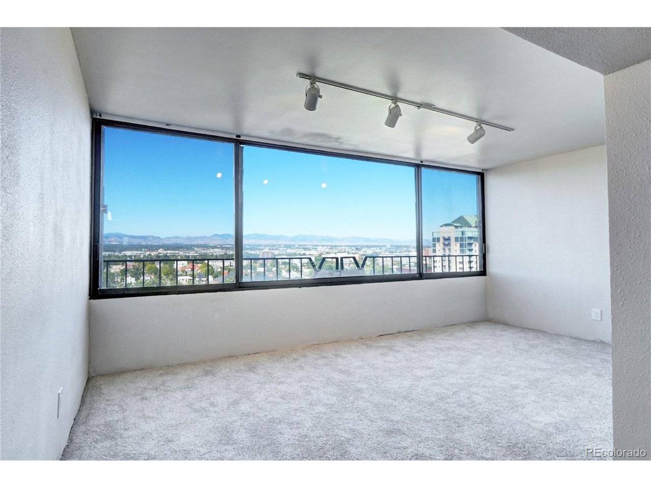 130 N Pearl #1606, Denver, CO 80203