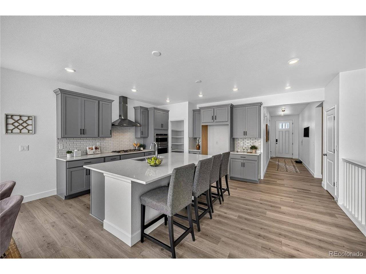 17105 W 92nd, Arvada, CO 80007