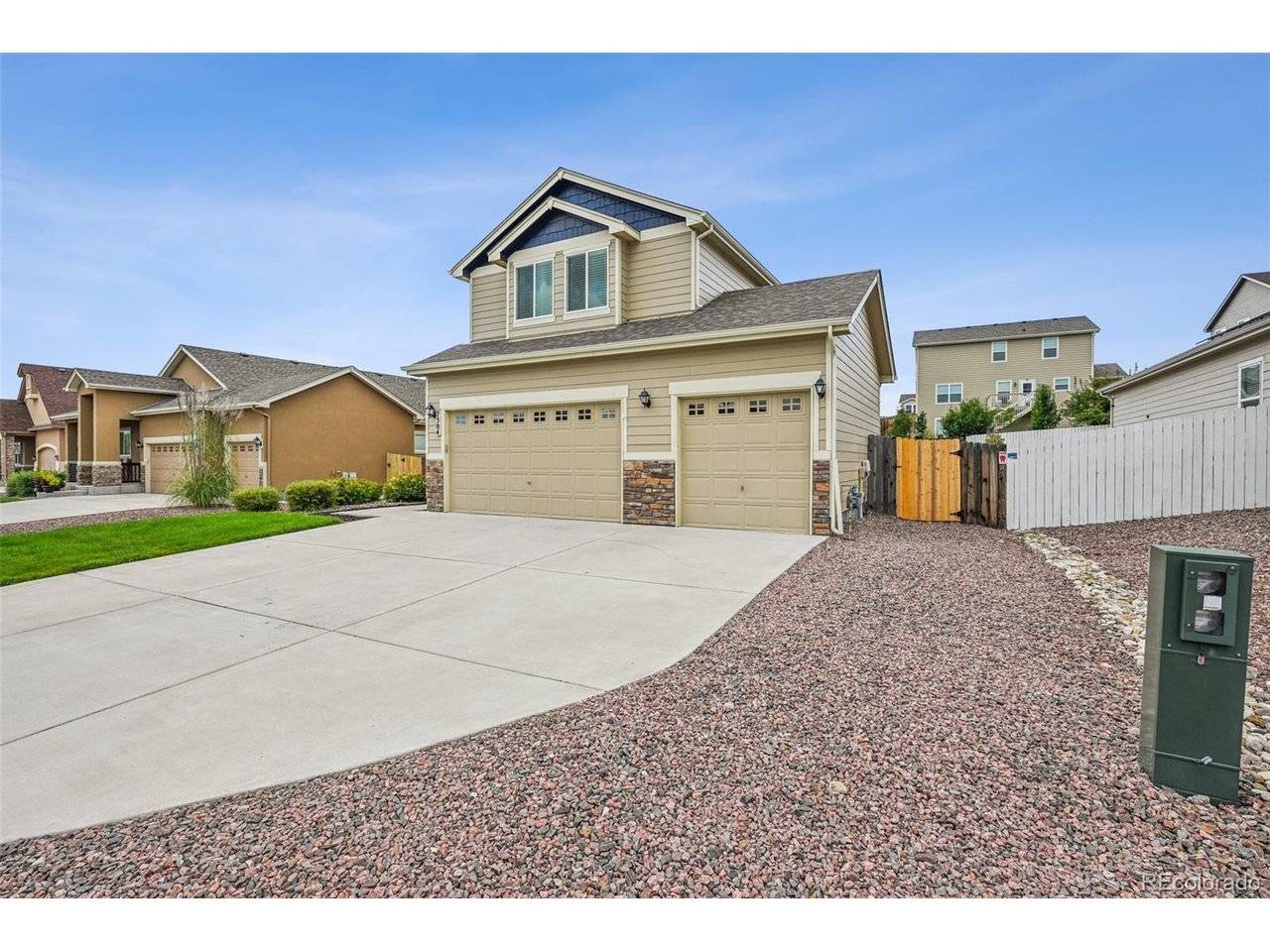 7504 Bonterra, Colorado Springs, CO 80925