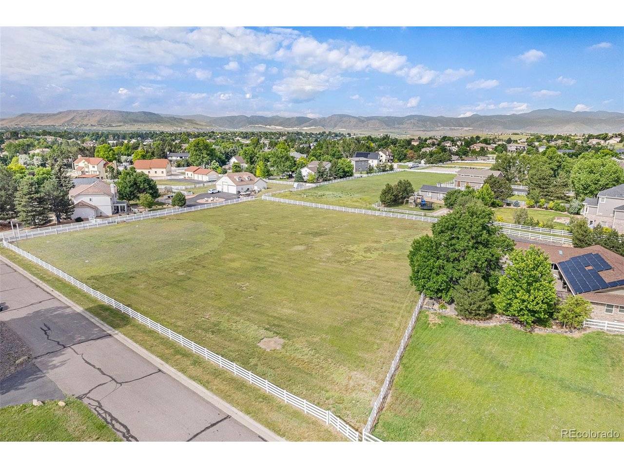 7787 Mcintyre, Arvada, CO 80007