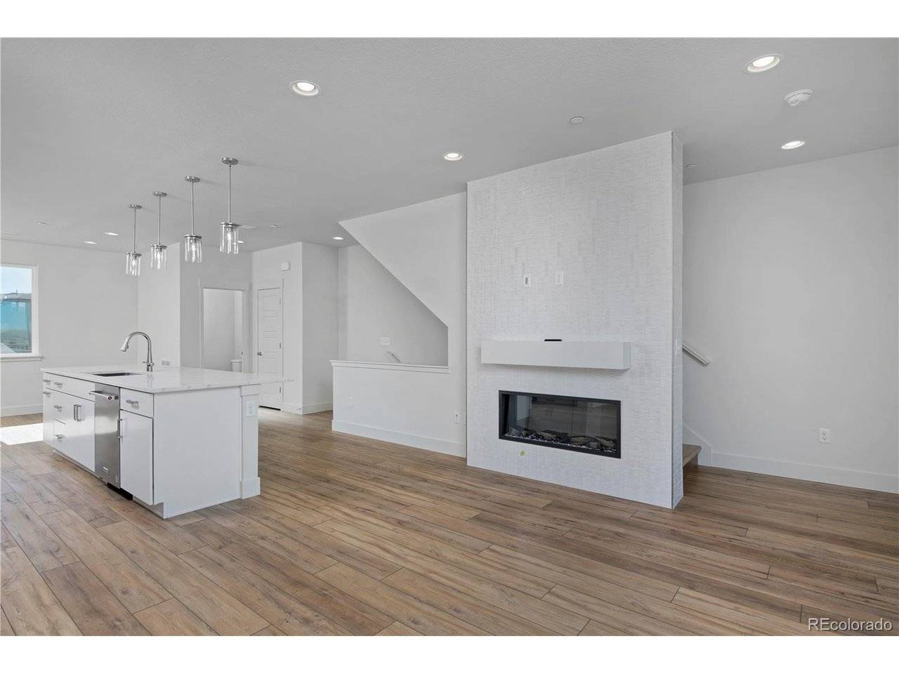 3139 W Bates, Denver, CO 80236
