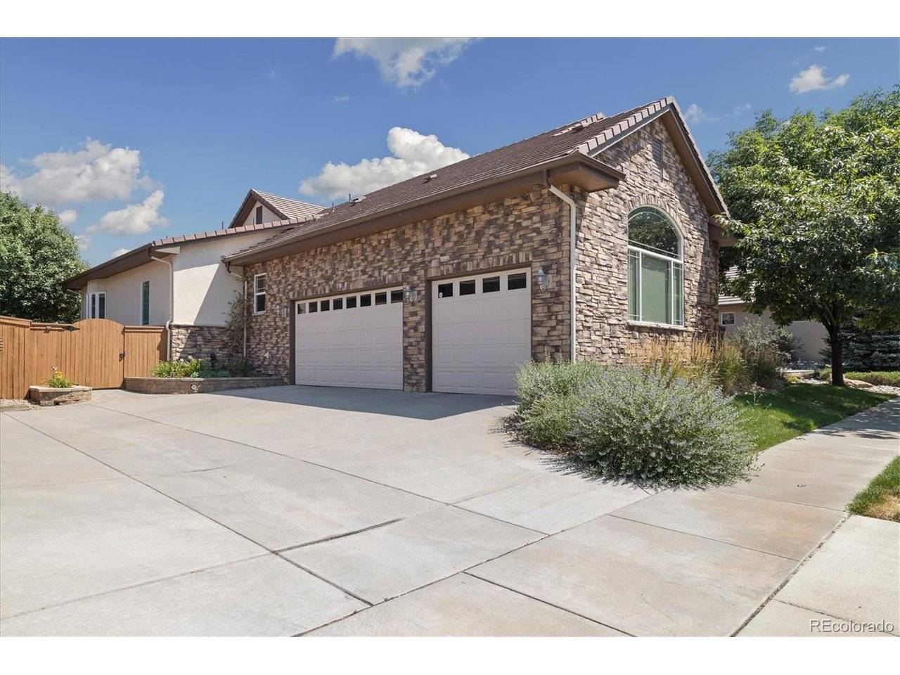 11422 Chambers, Commerce City, CO 80022