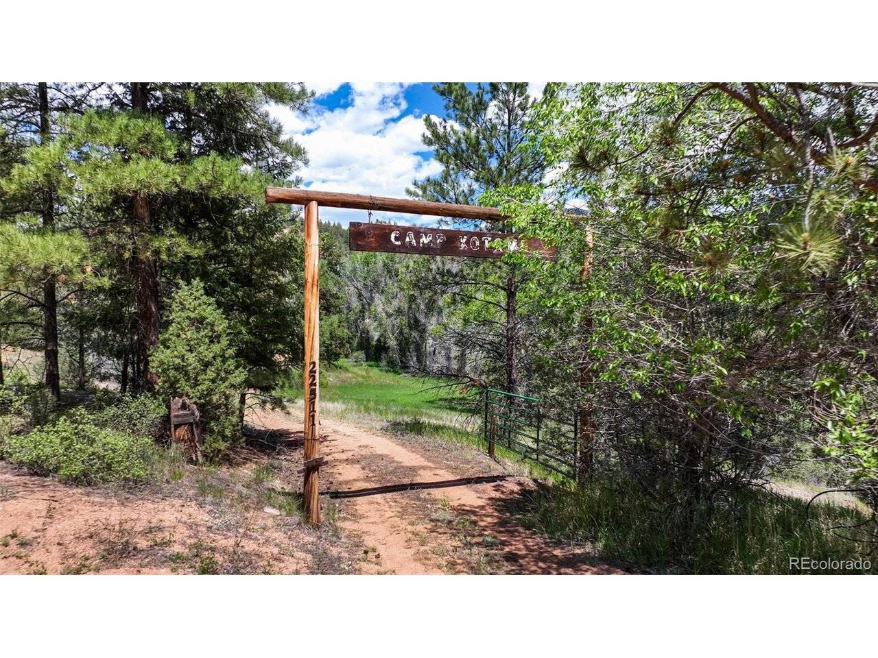 22511 Resort Creek, Foxton, CO 80433