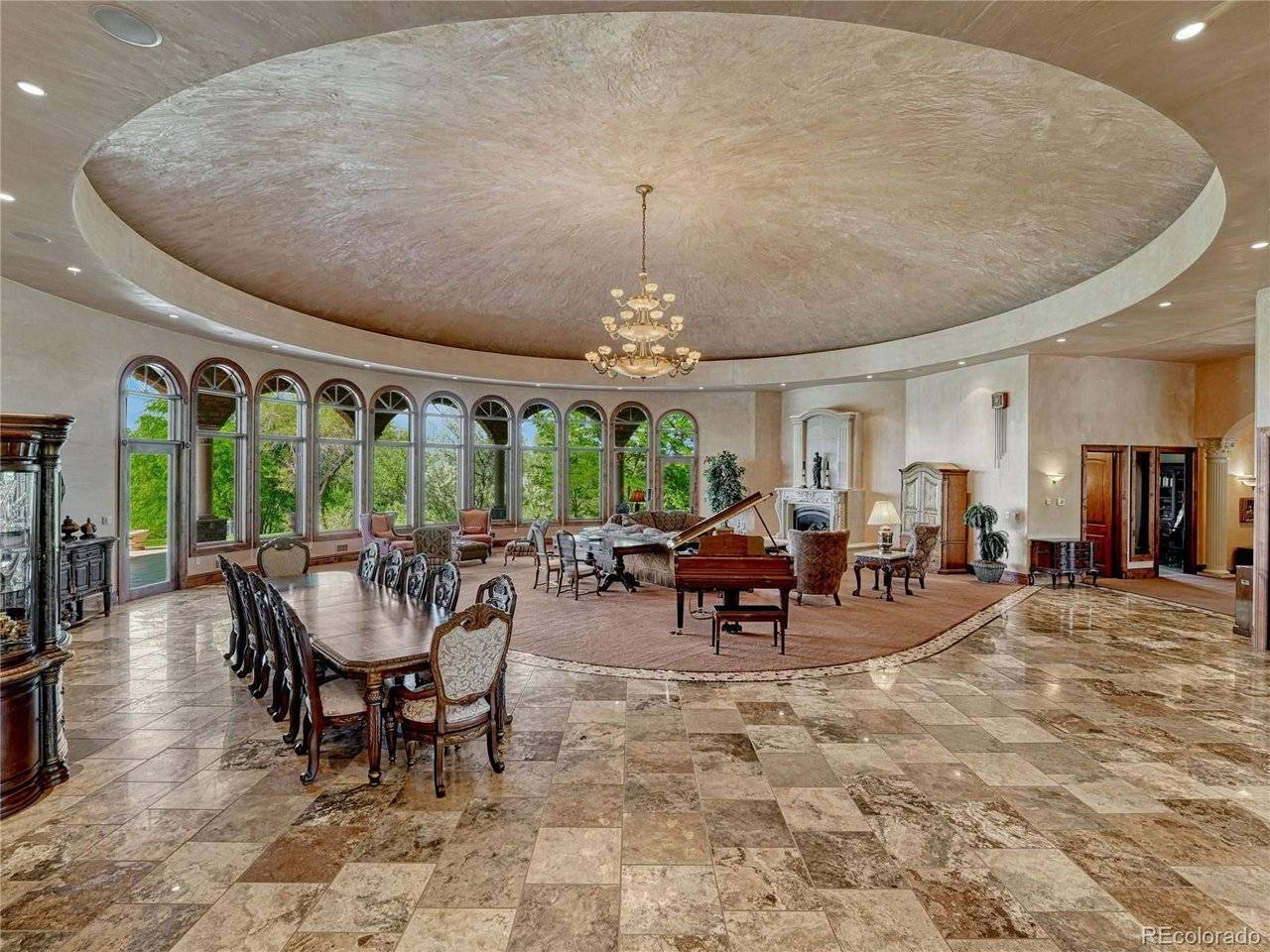 760 28 1/2, Pueblo, CO 81006