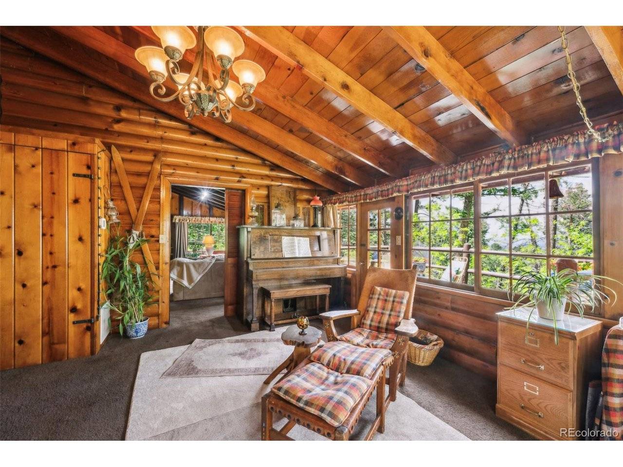 3875 Overlook, Colorado Springs, CO 80906