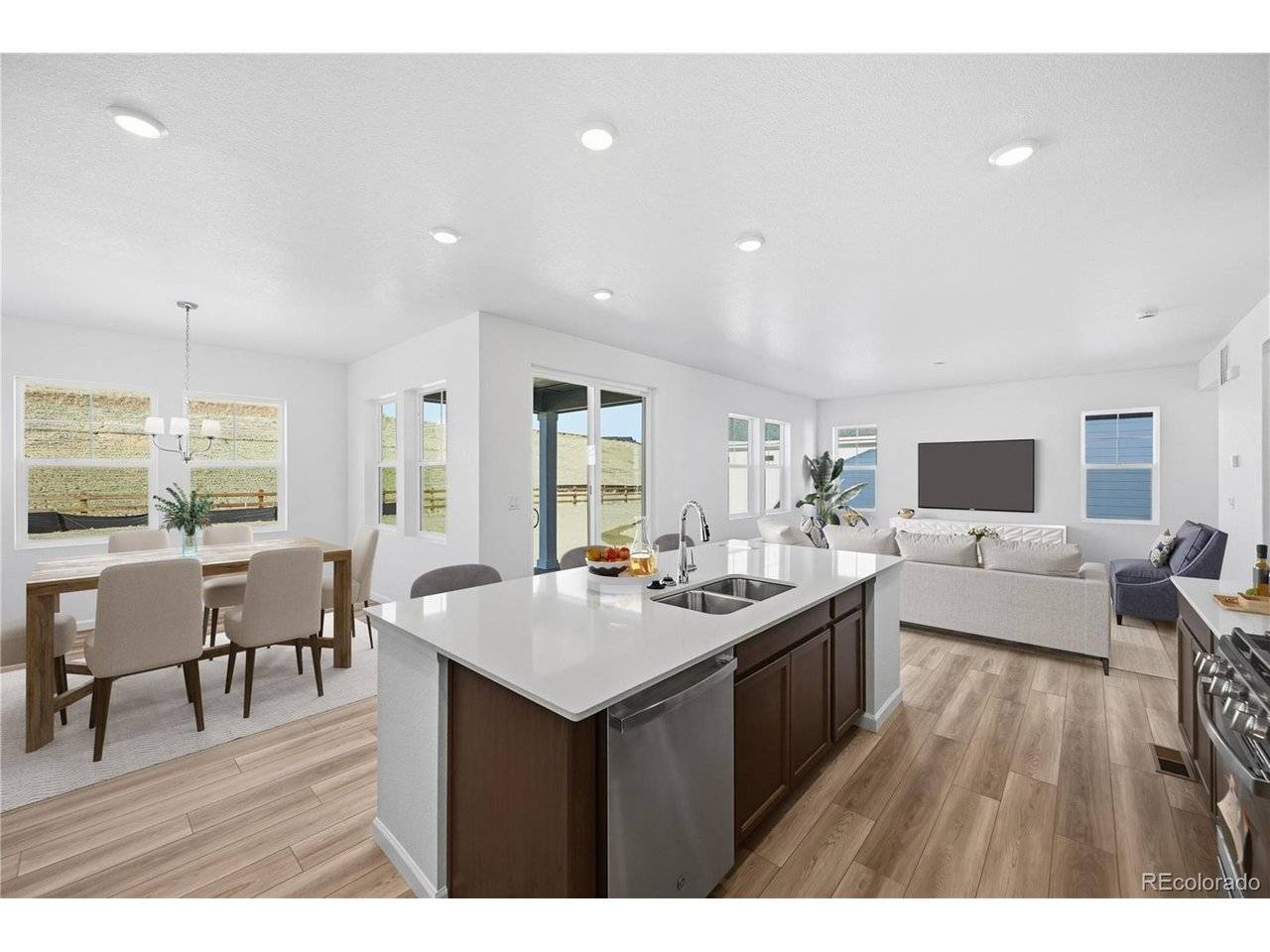 39803 Penn, Elizabeth, CO 80107
