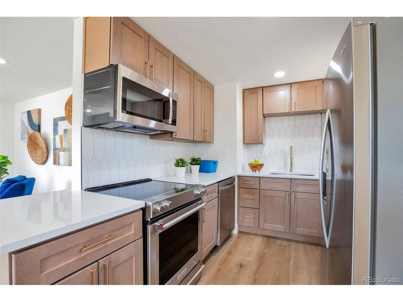 6933 W 52nd, Arvada, CO 80002