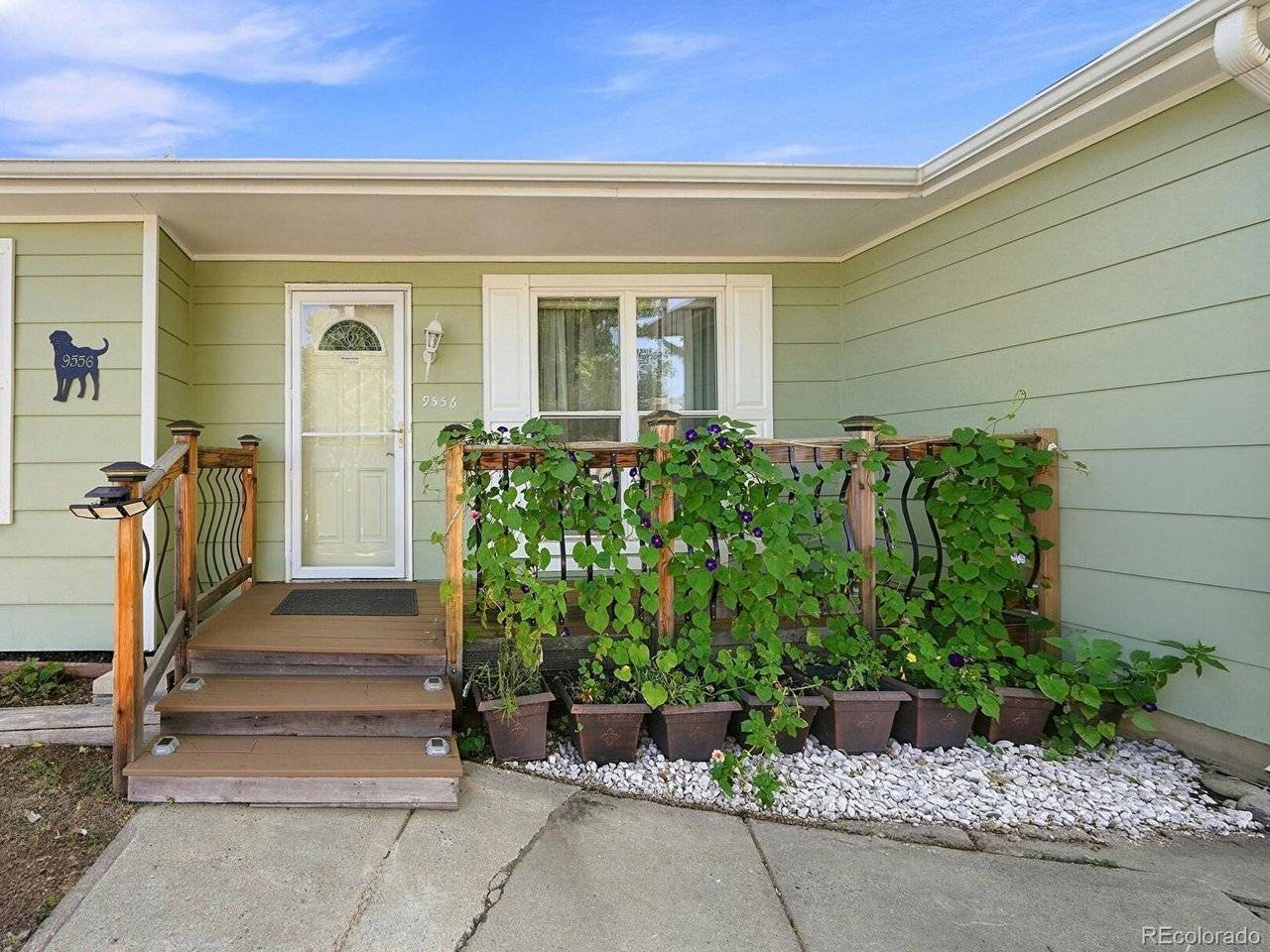 9556 N Garrison, Broomfield, CO 80021
