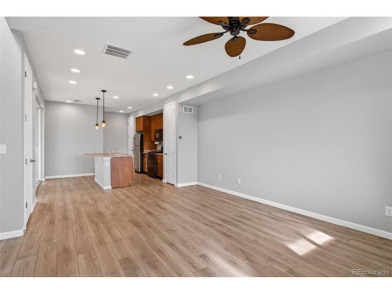 23584 E 5th, Aurora, CO 80018