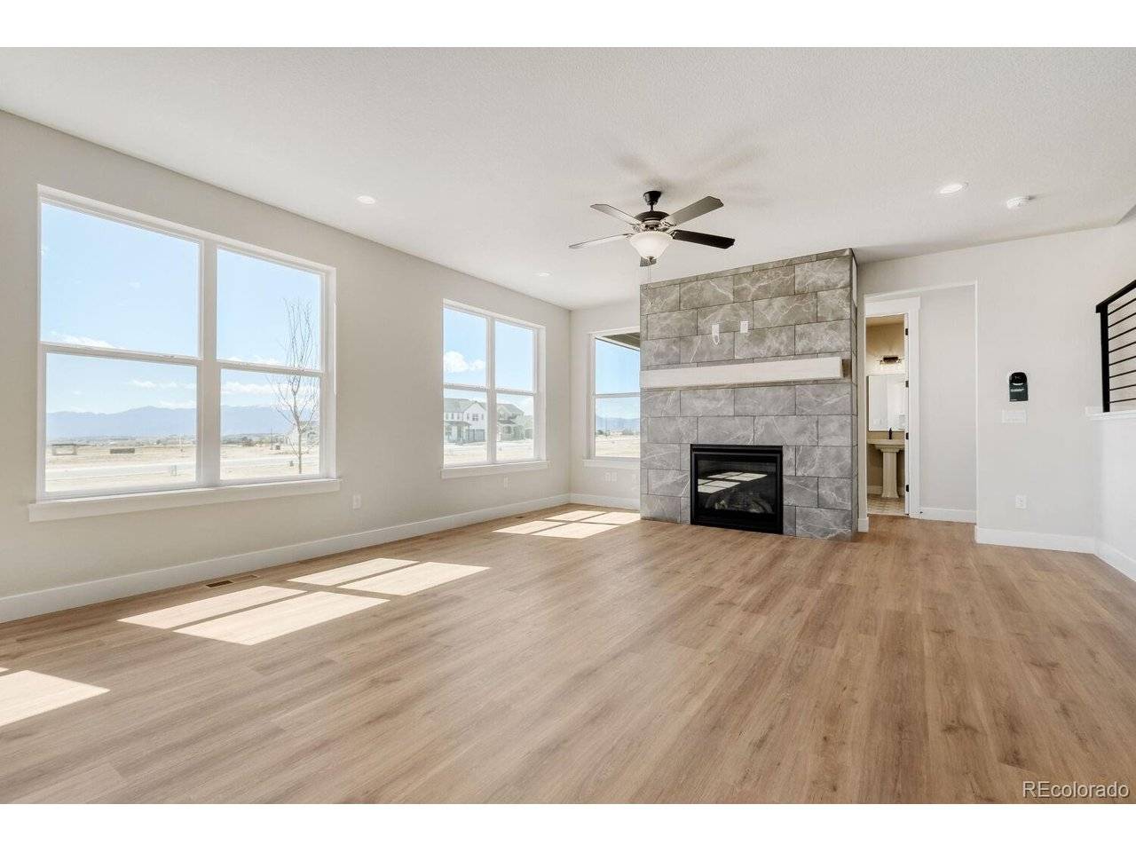 8702 Long Beach, Colorado Springs, CO 80908