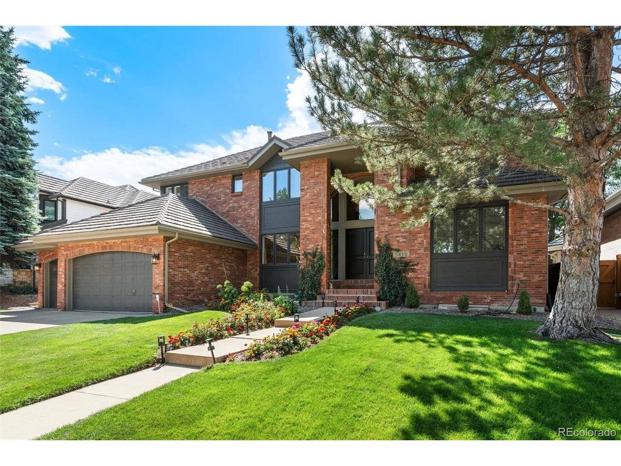 5415 S Geneva, Englewood, CO 80111