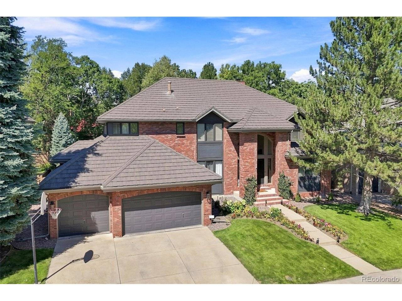 5415 S Geneva, Englewood, CO 80111