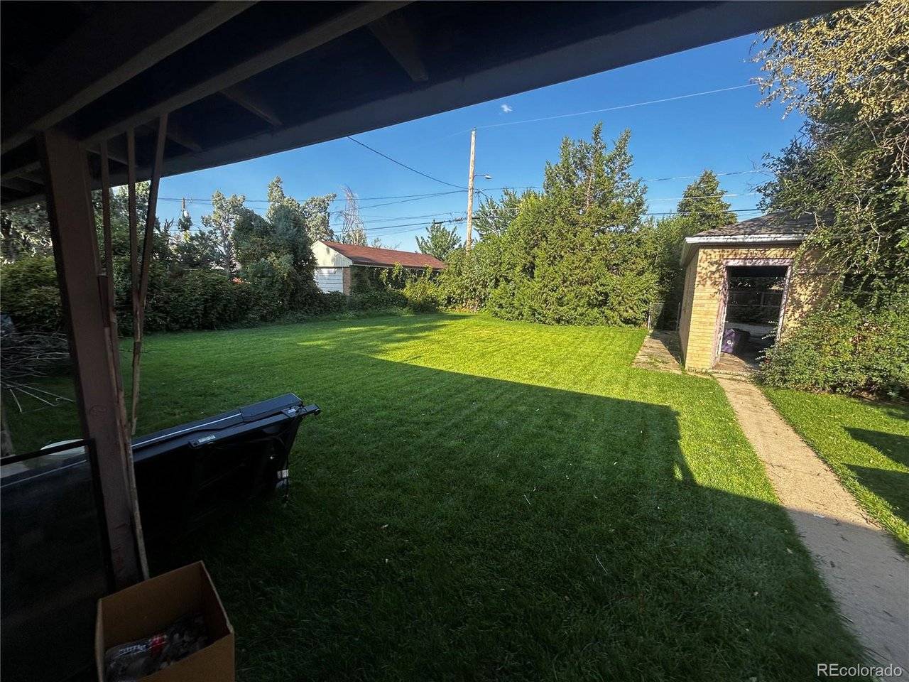 3050 Ivanhoe, Denver, CO 80207