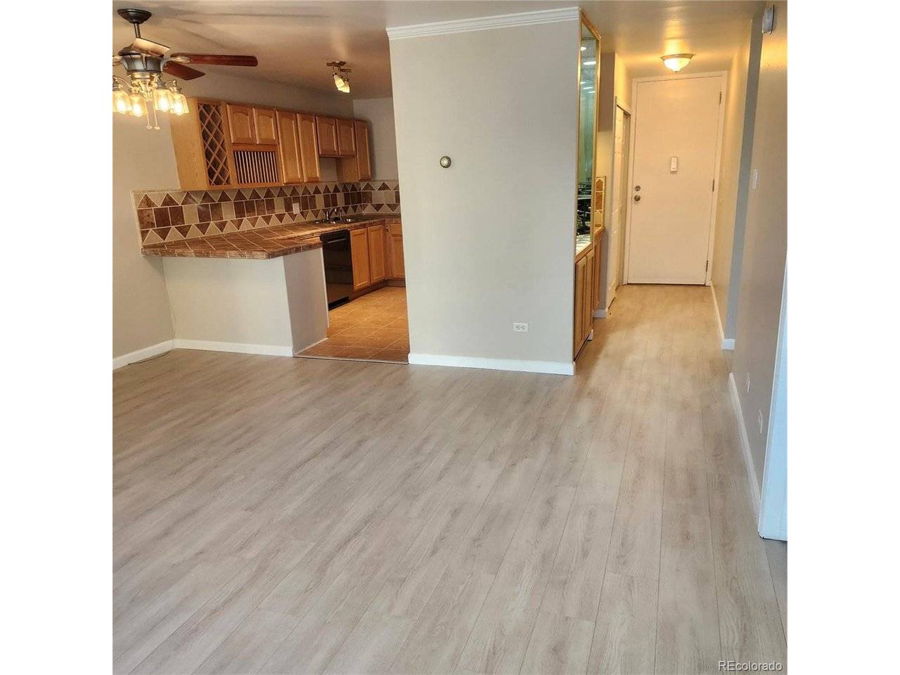 755 S Clinton #6B, Denver, CO 80247