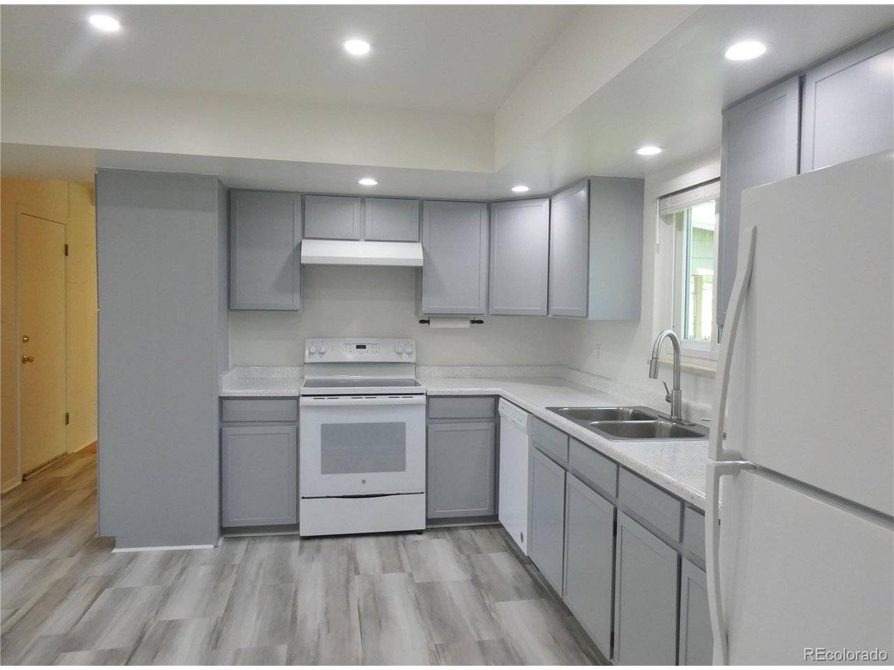 6423 E Floyd, Denver, CO 80222