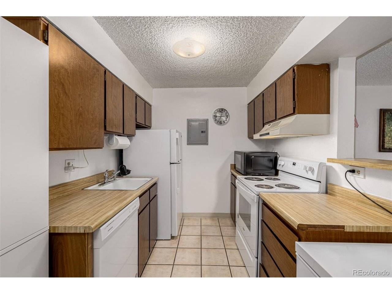 381 S Ames #B103, Lakewood, CO 80226