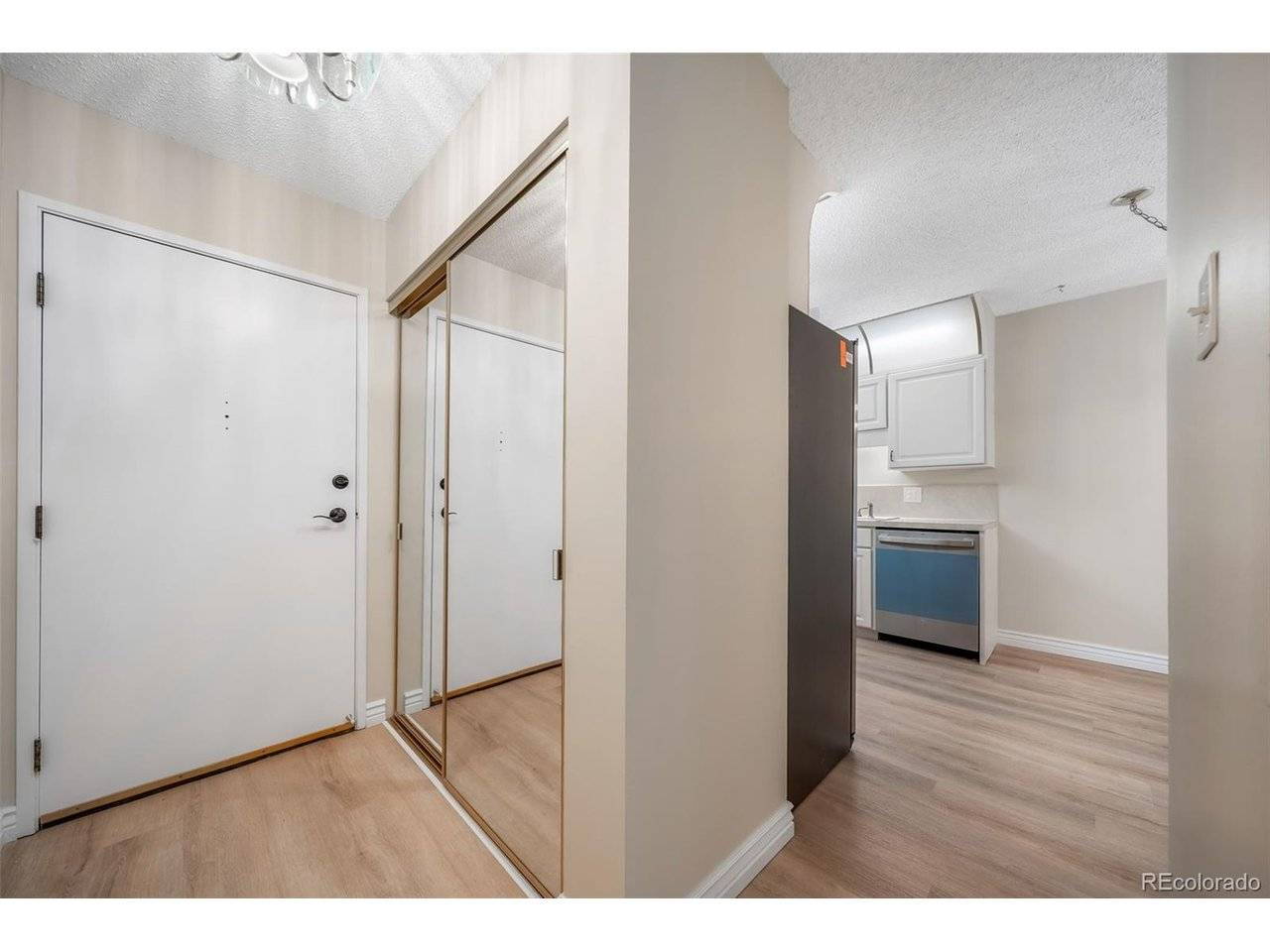 3082 S Wheeling #208-205, Aurora, CO 80014