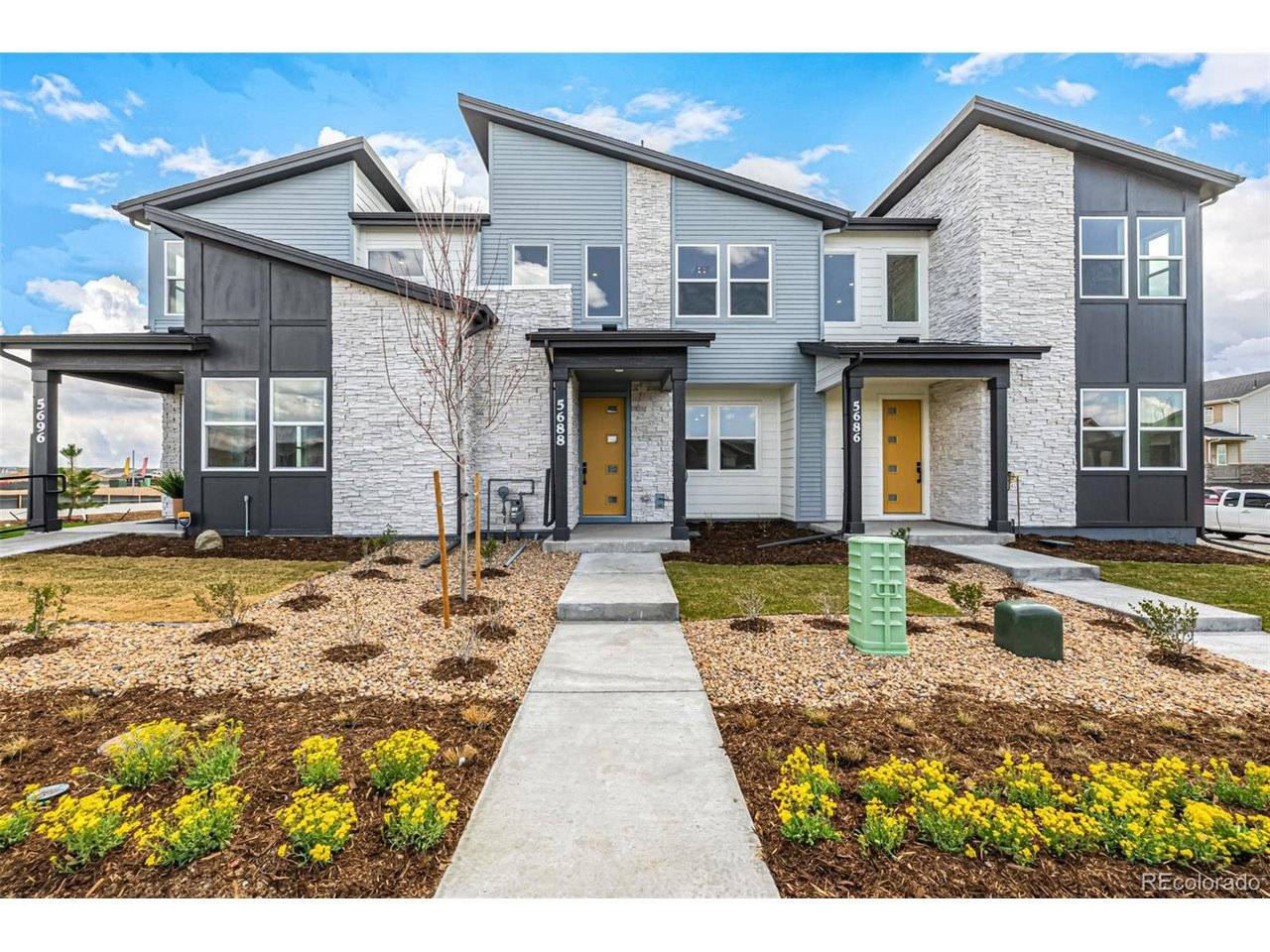 5688 N Killarney, Aurora, CO 80019