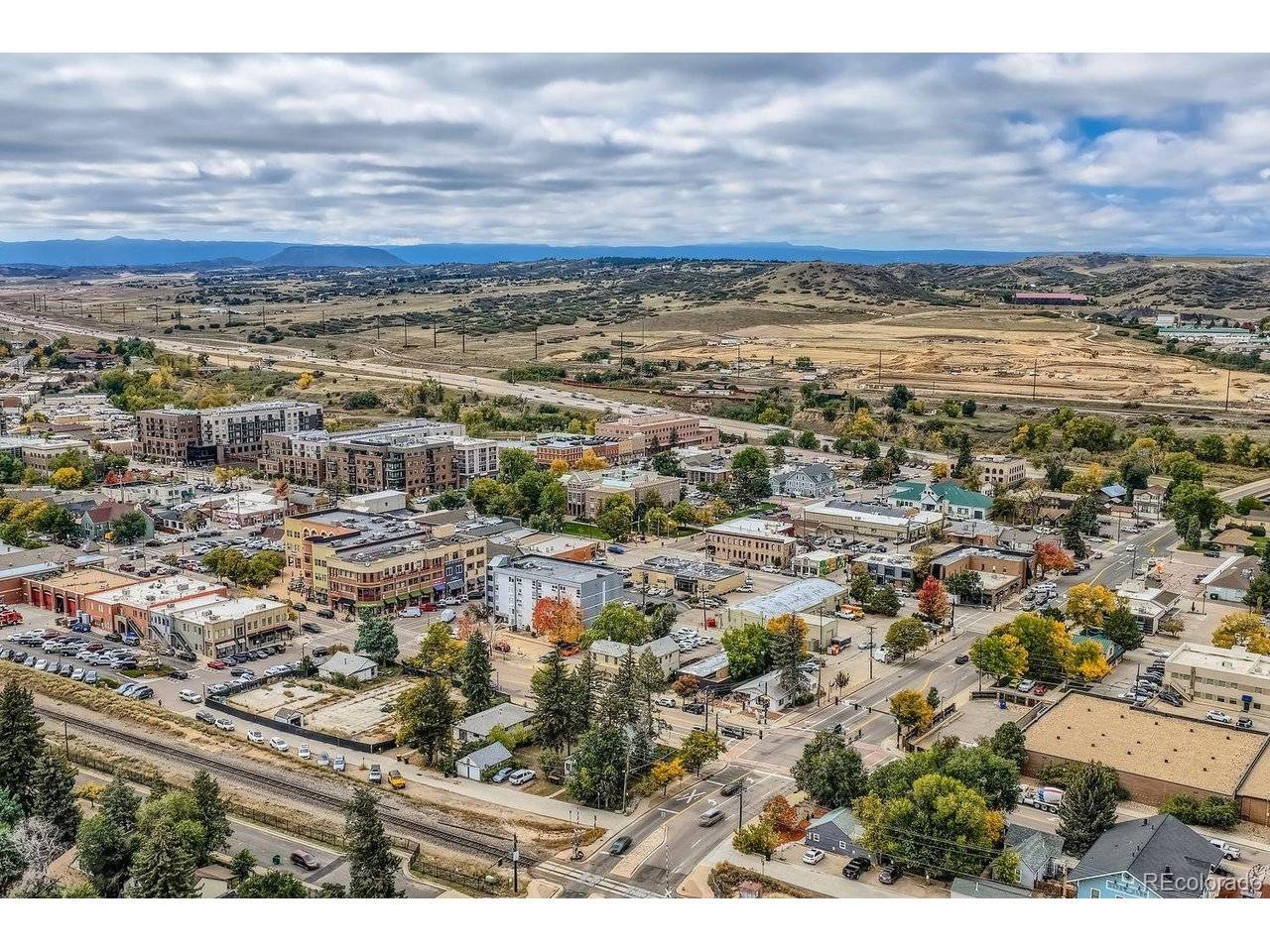 422 Perry, Castle Rock, CO 80104