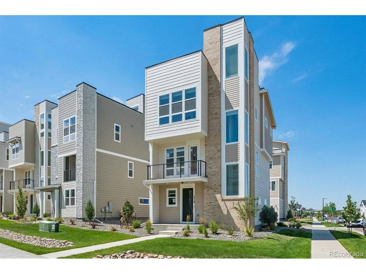 1218 Dylan, Erie, CO 80026