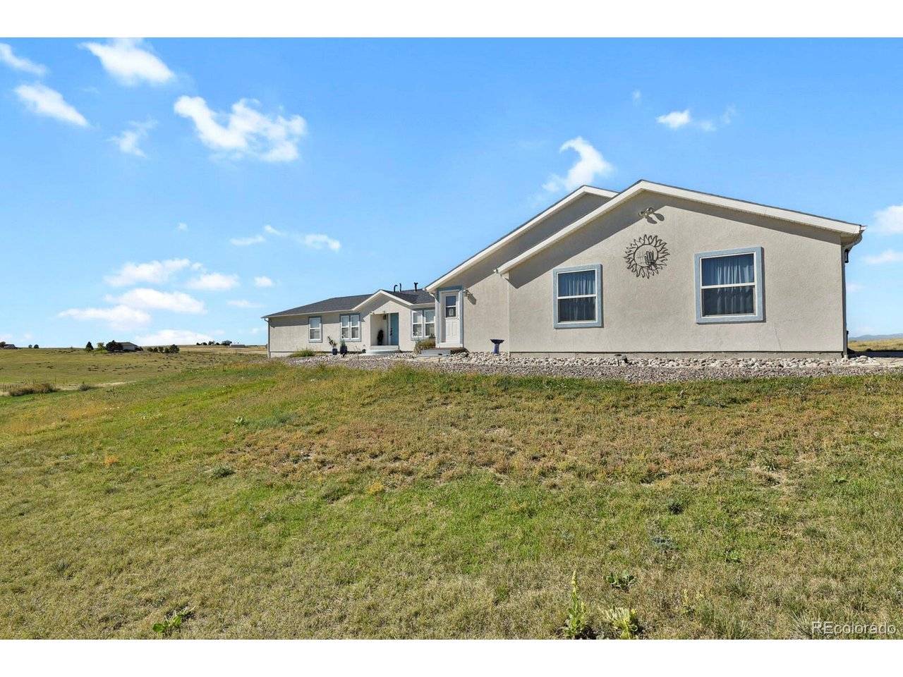 5129 S Tom Bay, Bennett, CO 80102