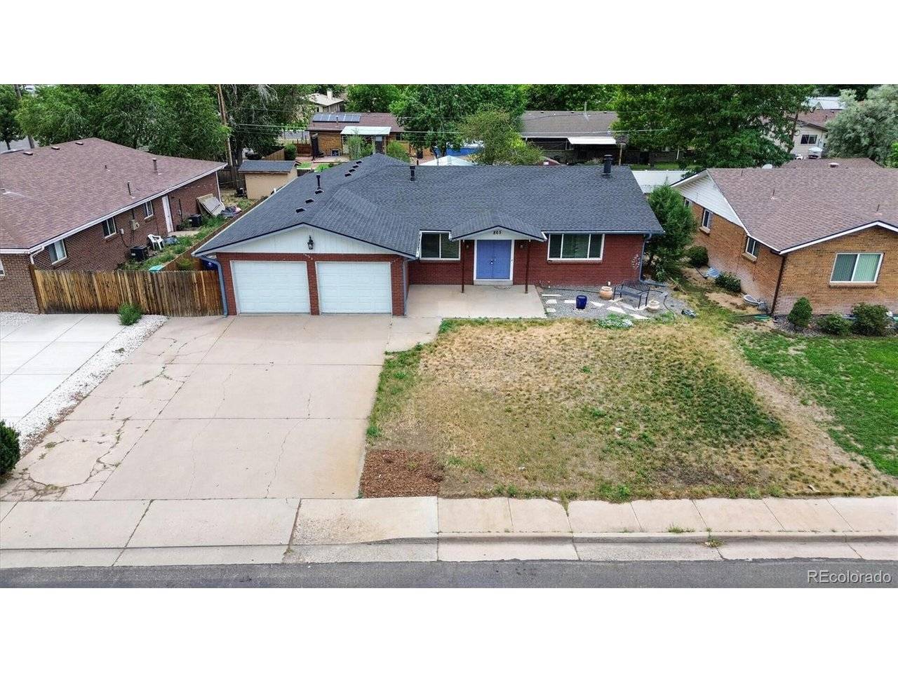 865 S 8th, Brighton, CO 80601