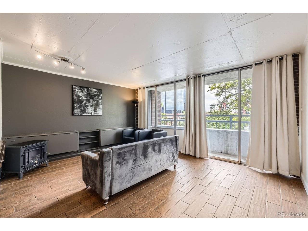 830 N Sherman #208, Denver, CO 80203