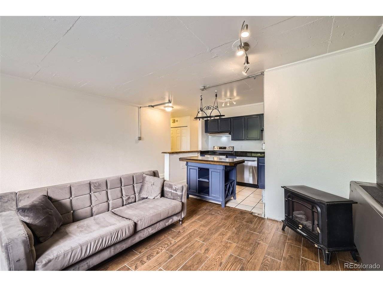 830 N Sherman #208, Denver, CO 80203
