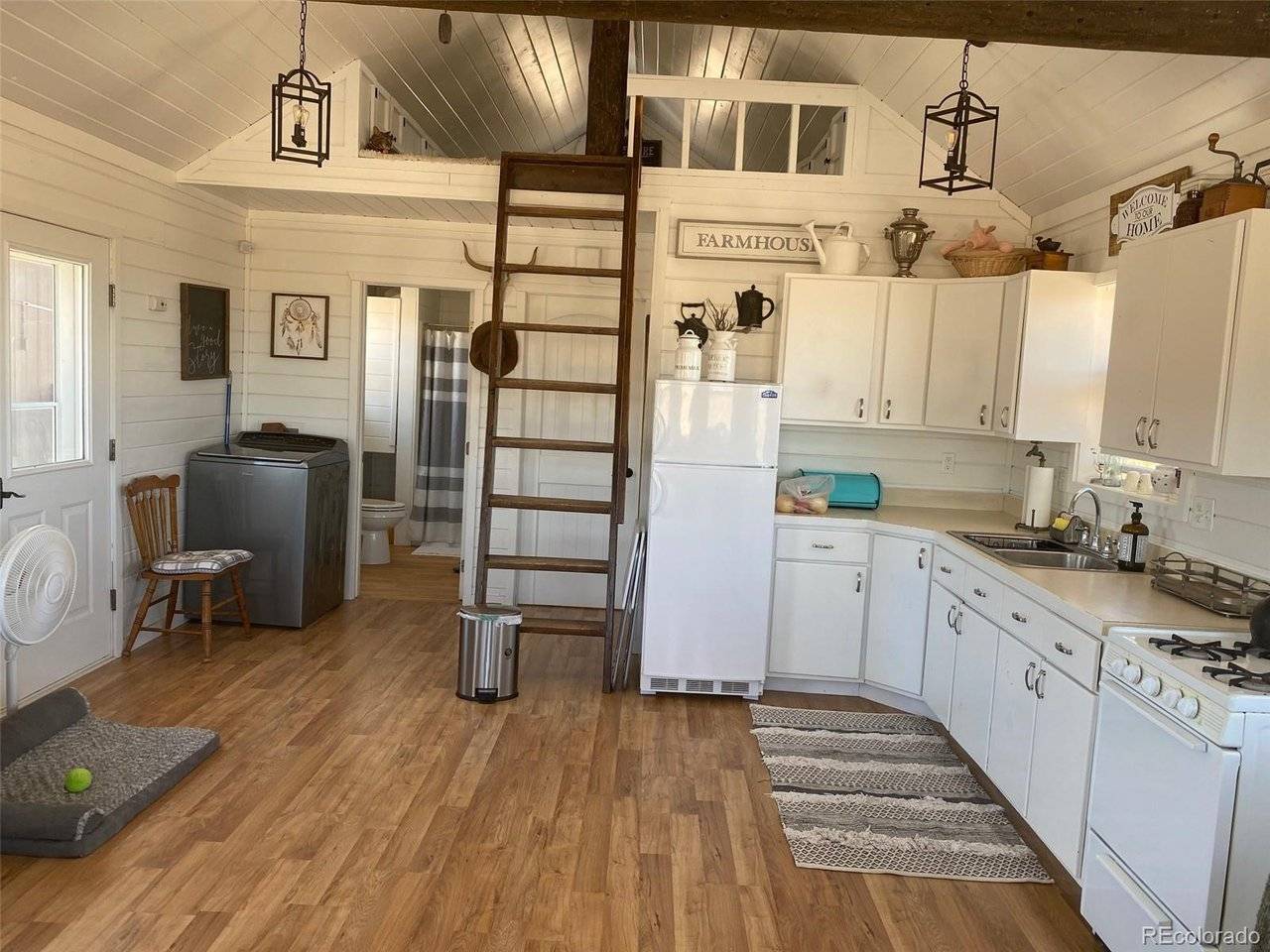27028 Garo Park, Blanca, CO 81123