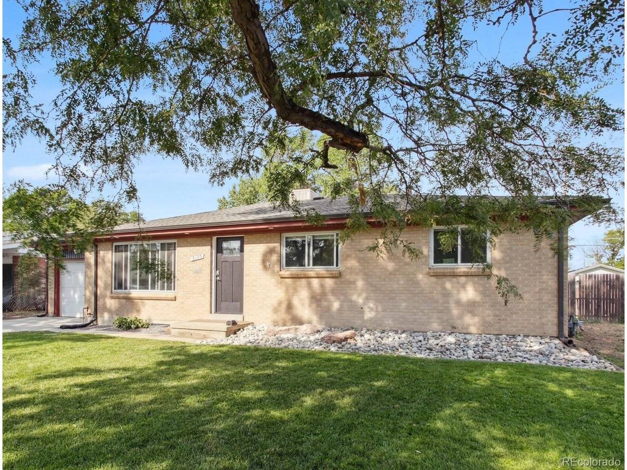 3195 Uvalda, Aurora, CO 80011