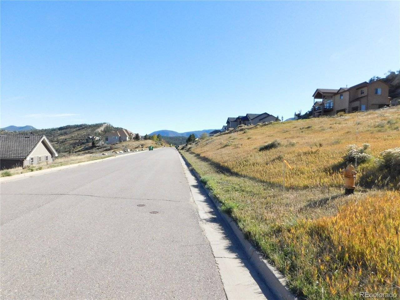 5498 Country Club, Larkspur, CO 80118