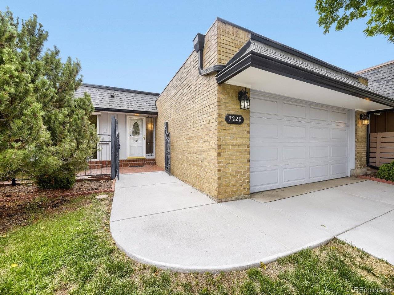 7220 W Maple, Lakewood, CO 80226